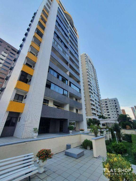 Apartamento à venda com 3 quartos, 124m² - Foto 2