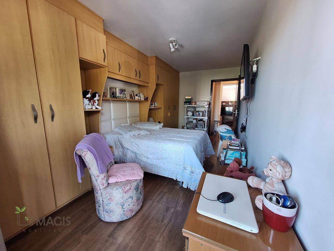 Sobrado à venda com 3 quartos, 227m² - Foto 19