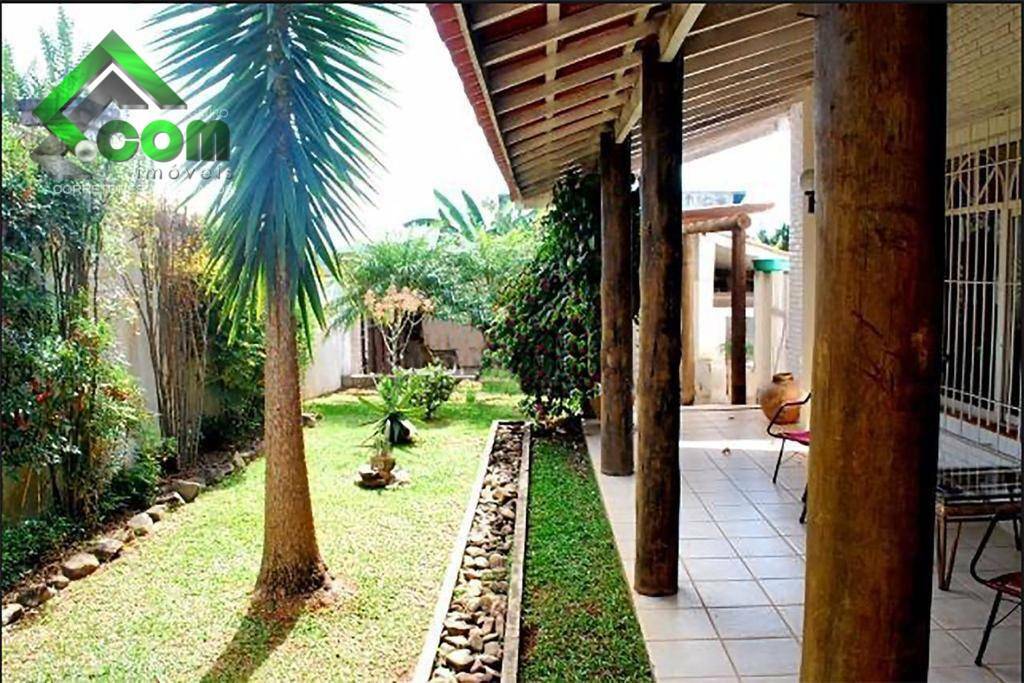 Casa à venda com 3 quartos, 186m² - Foto 7