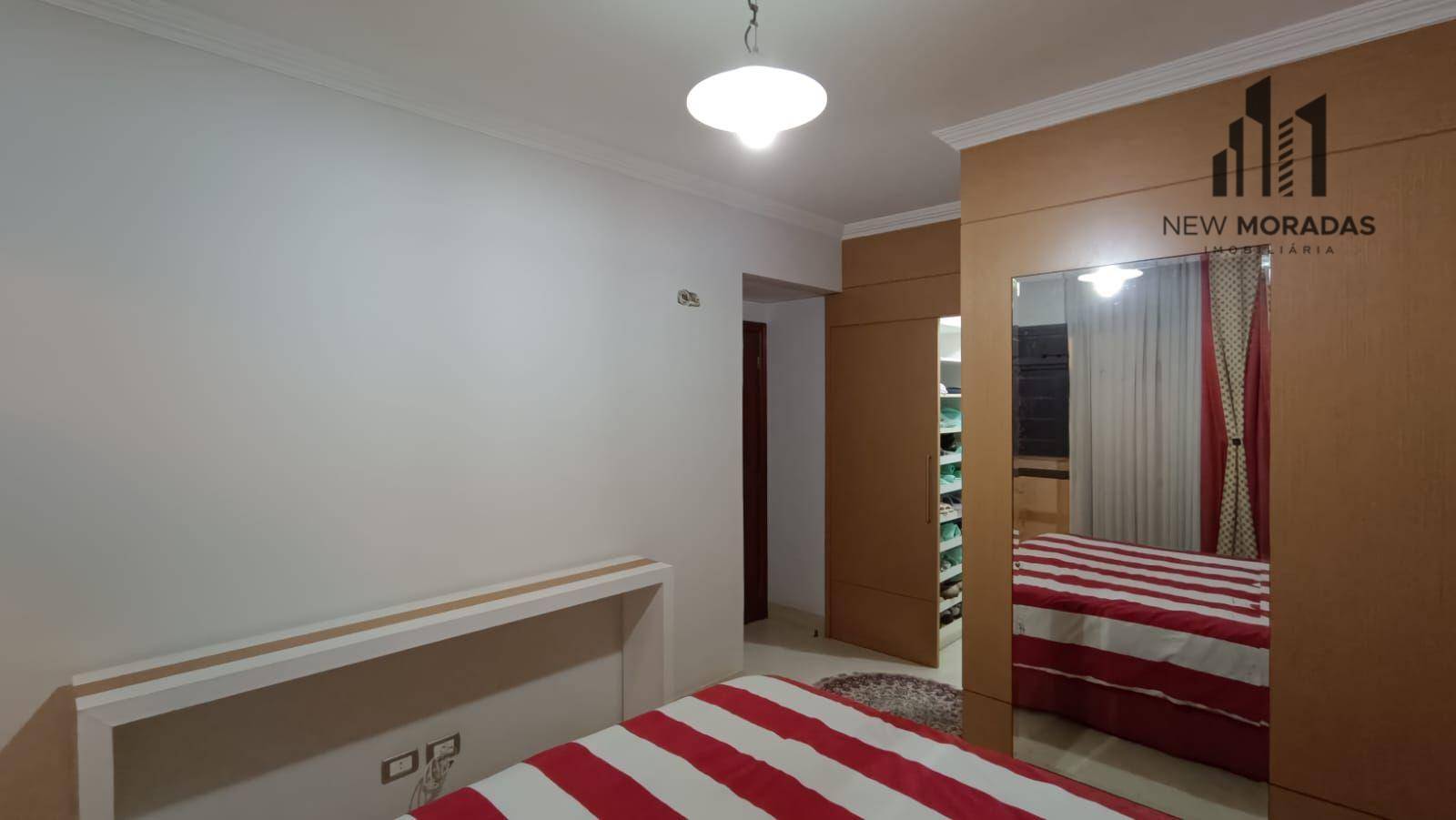 Apartamento à venda com 4 quartos, 149m² - Foto 22