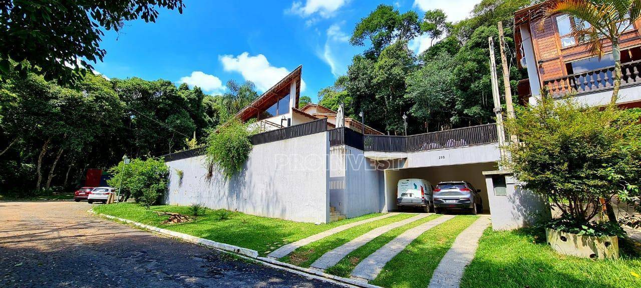 Casa de Condomínio para alugar com 2 quartos, 480m² - Foto 2