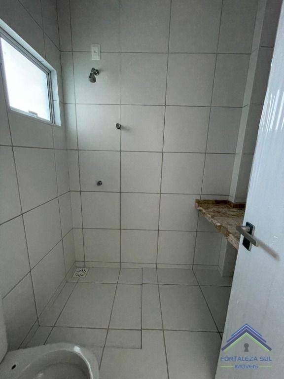 Casa de Condomínio à venda com 3 quartos, 100m² - Foto 11