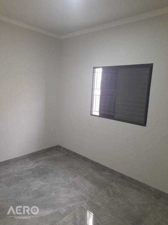 Casa à venda com 3 quartos, 120m² - Foto 34