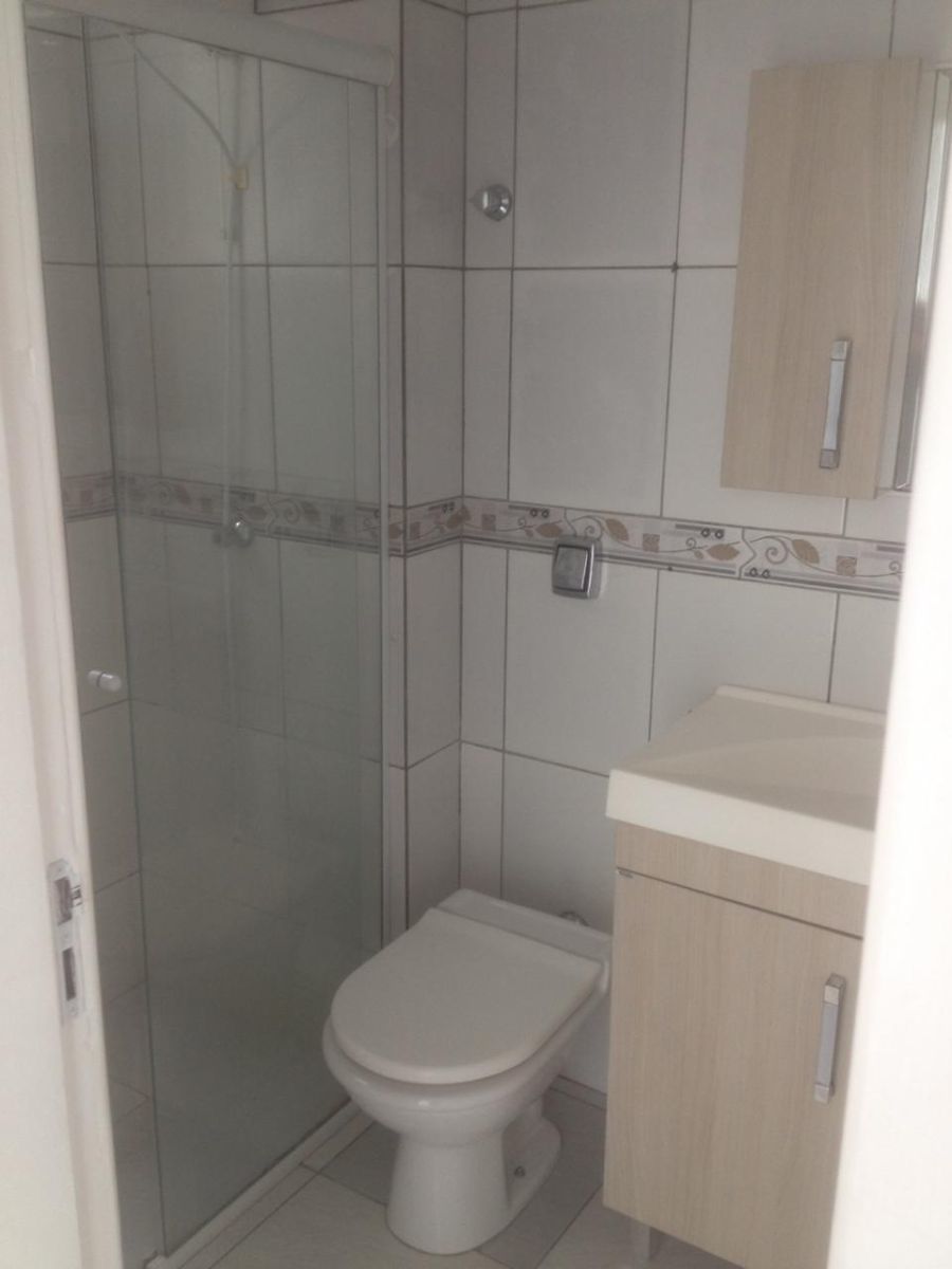 Apartamento para alugar com 2 quartos, 60m² - Foto 4