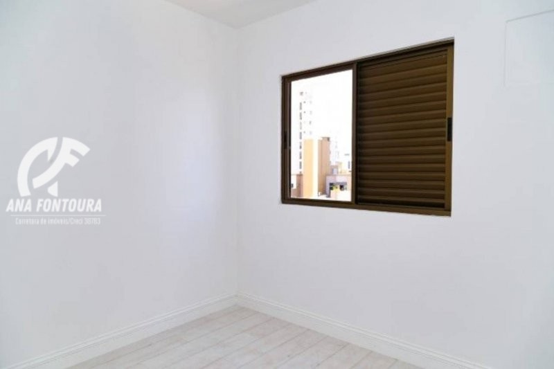 Apartamento à venda com 3 quartos, 110m² - Foto 25