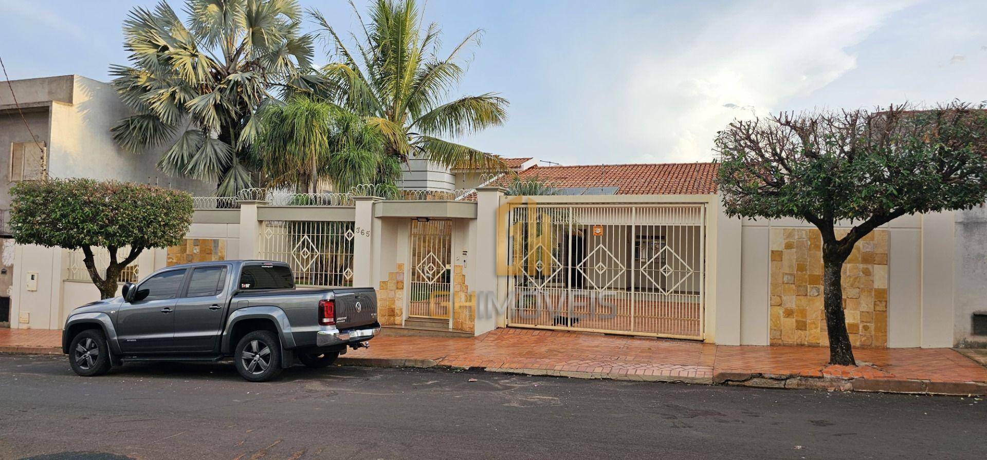 Casa à venda com 4 quartos, 310m² - Foto 13