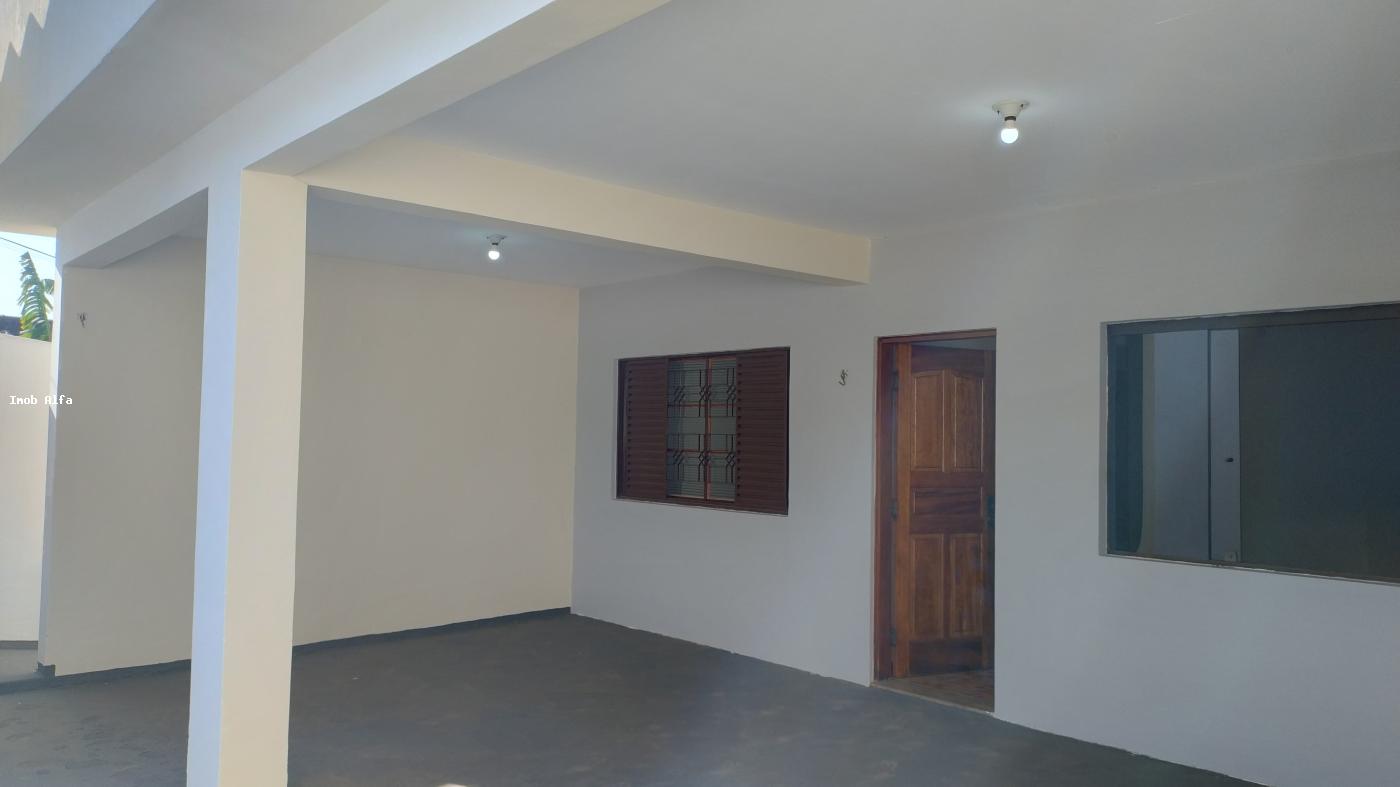 Casa à venda com 4 quartos, 250m² - Foto 26