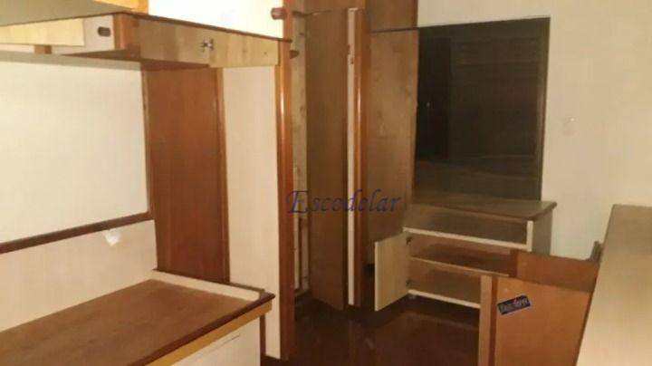 Apartamento à venda com 4 quartos, 240m² - Foto 4