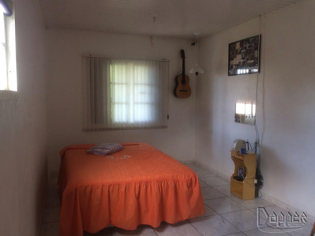 Casa à venda com 2 quartos, 48m² - Foto 6