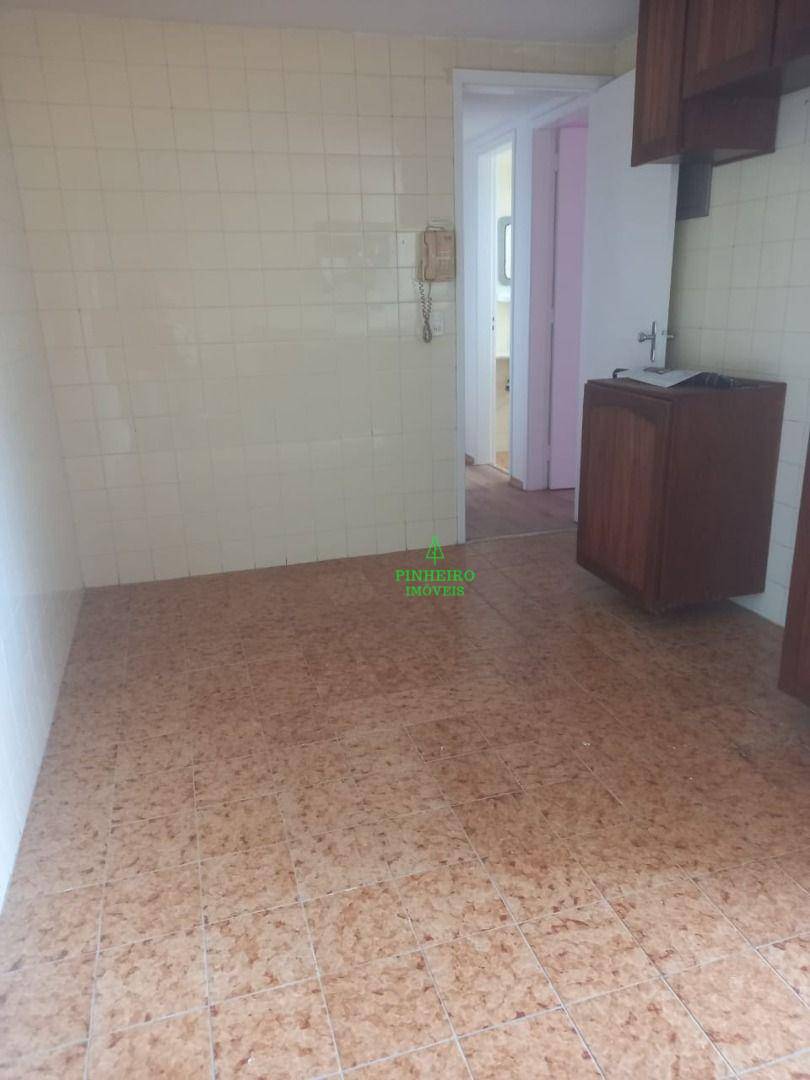 Apartamento à venda com 2 quartos, 92m² - Foto 8