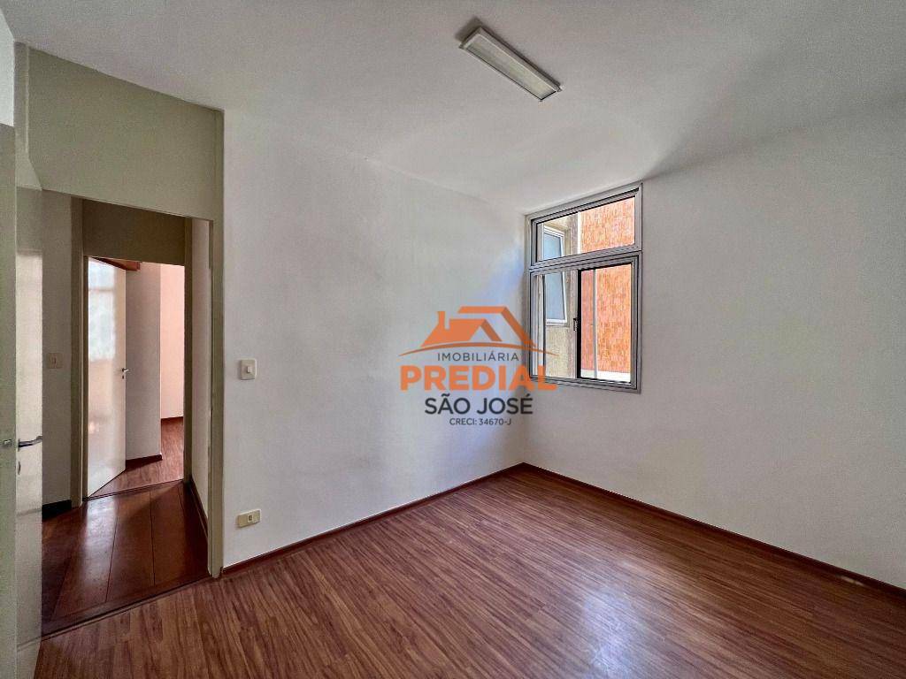 Apartamento à venda com 3 quartos, 93m² - Foto 10