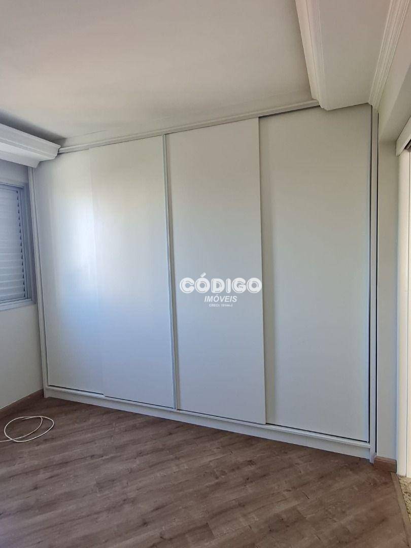 Apartamento à venda e aluguel com 2 quartos, 90m² - Foto 21