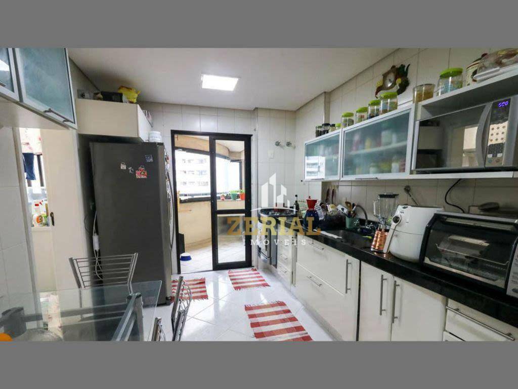 Apartamento à venda com 3 quartos, 141m² - Foto 13