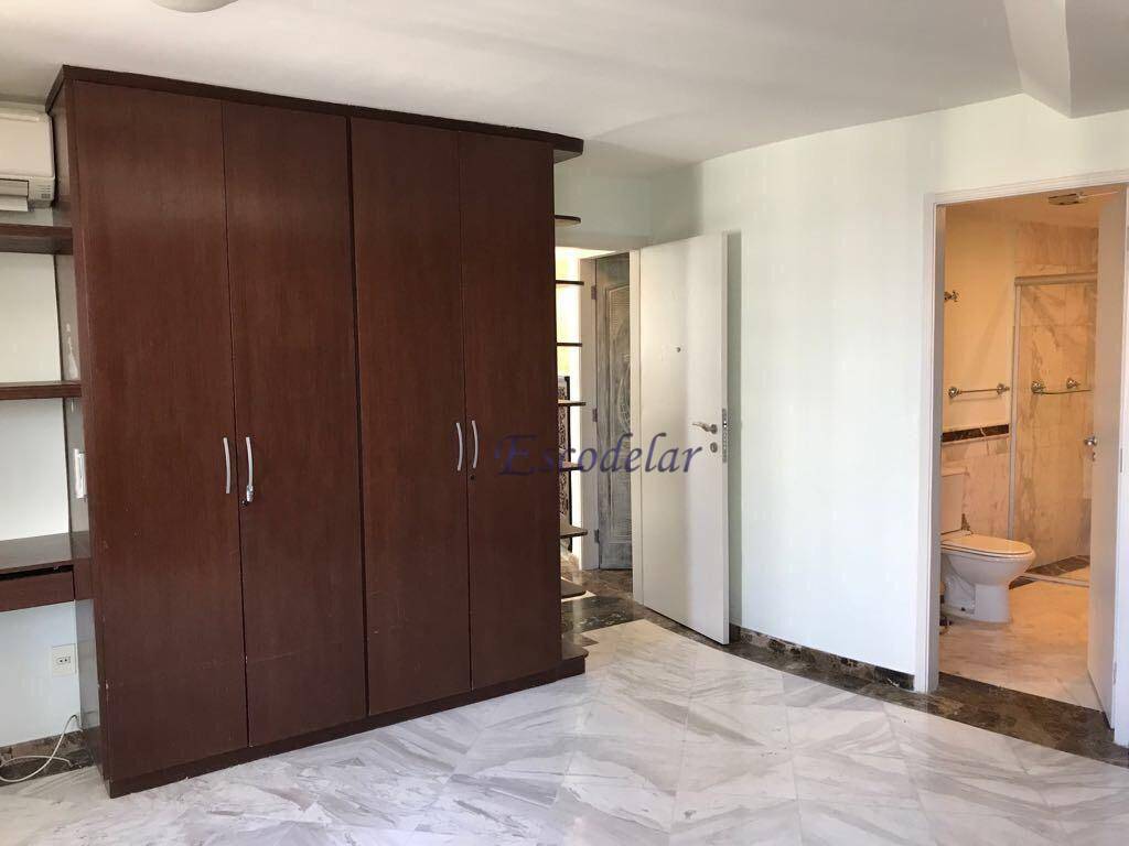 Apartamento à venda com 3 quartos, 180m² - Foto 15