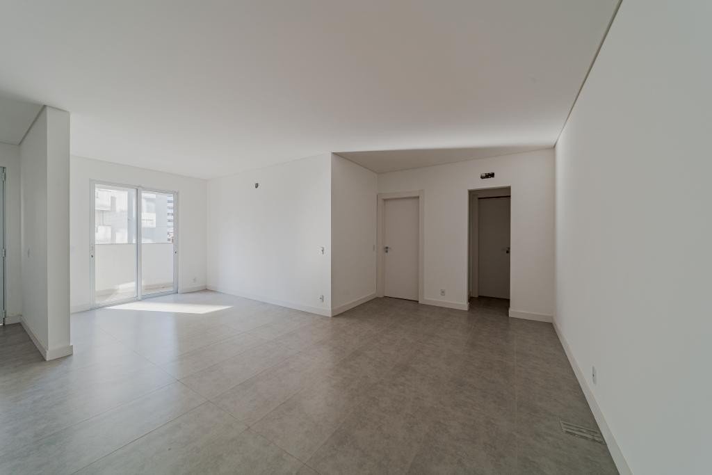 Apartamento à venda com 5 quartos, 148m² - Foto 5