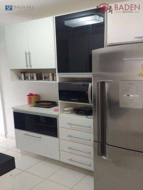 Apartamento à venda com 2 quartos, 50m² - Foto 15