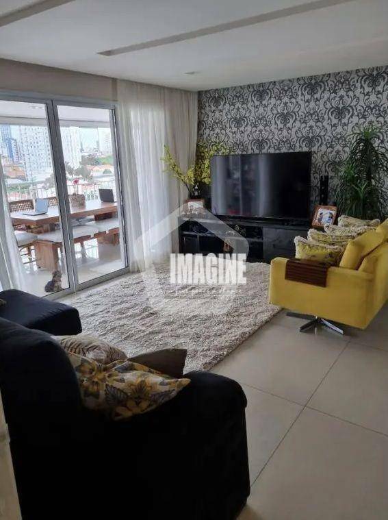 Apartamento à venda com 4 quartos, 142m² - Foto 1