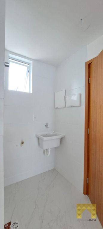 Apartamento à venda com 2 quartos, 86m² - Foto 3