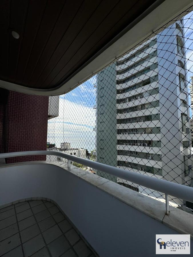 Apartamento à venda com 1 quarto, 41m² - Foto 2