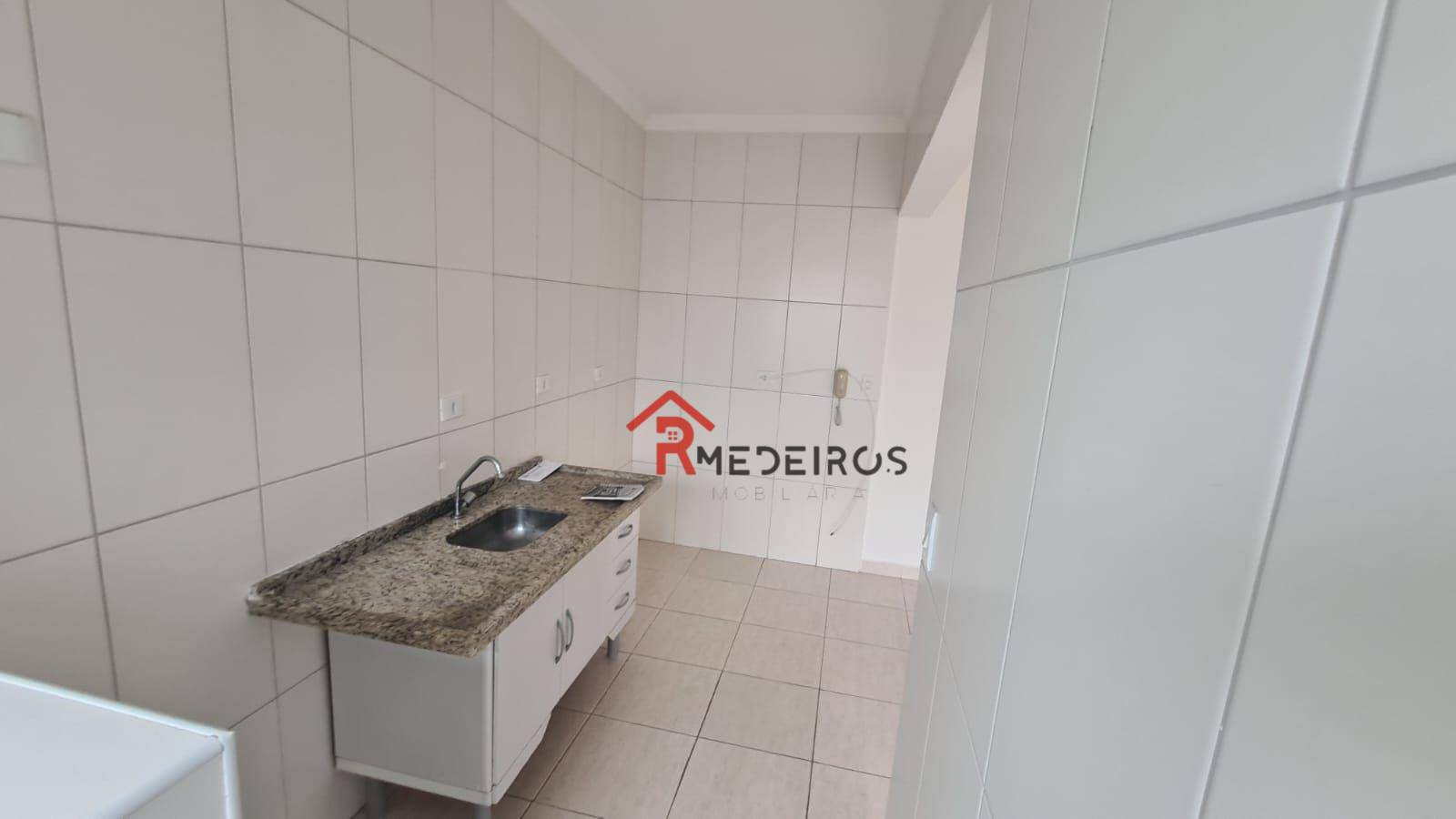 Apartamento à venda com 1 quarto, 45m² - Foto 8