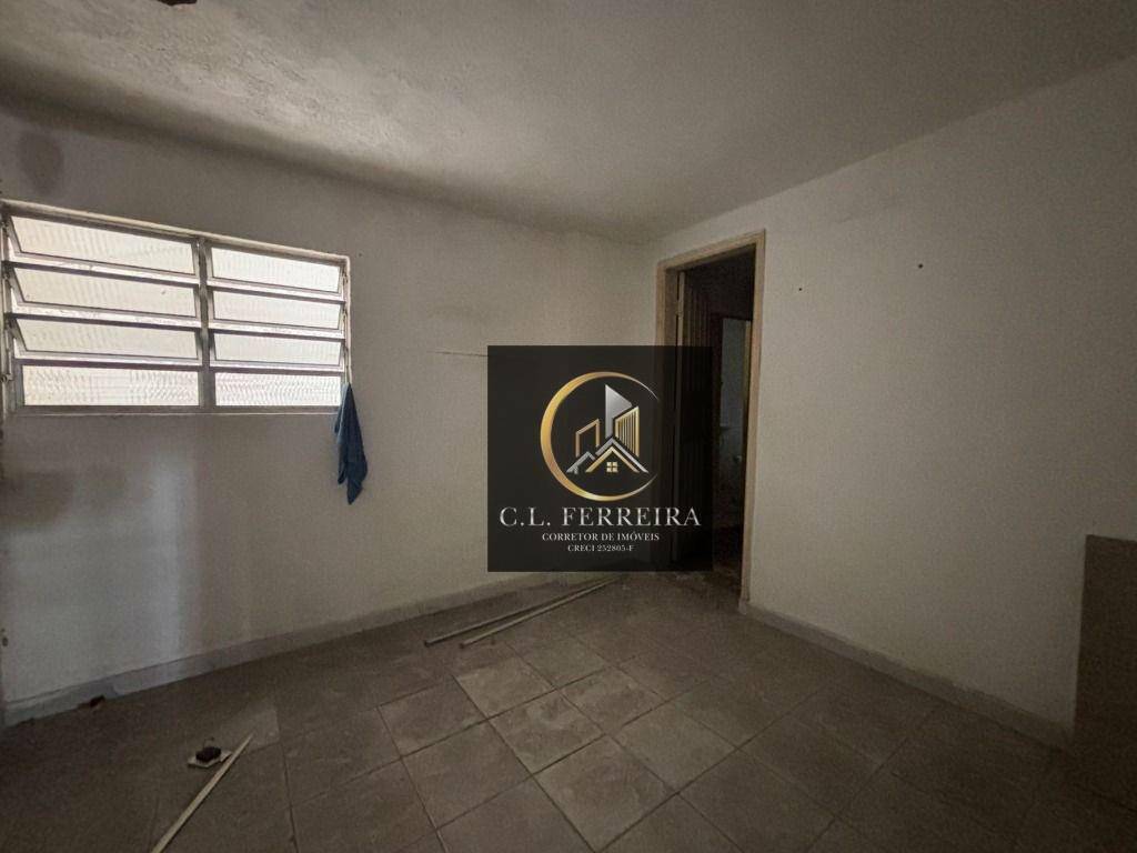 Casa à venda com 5 quartos, 332m² - Foto 7