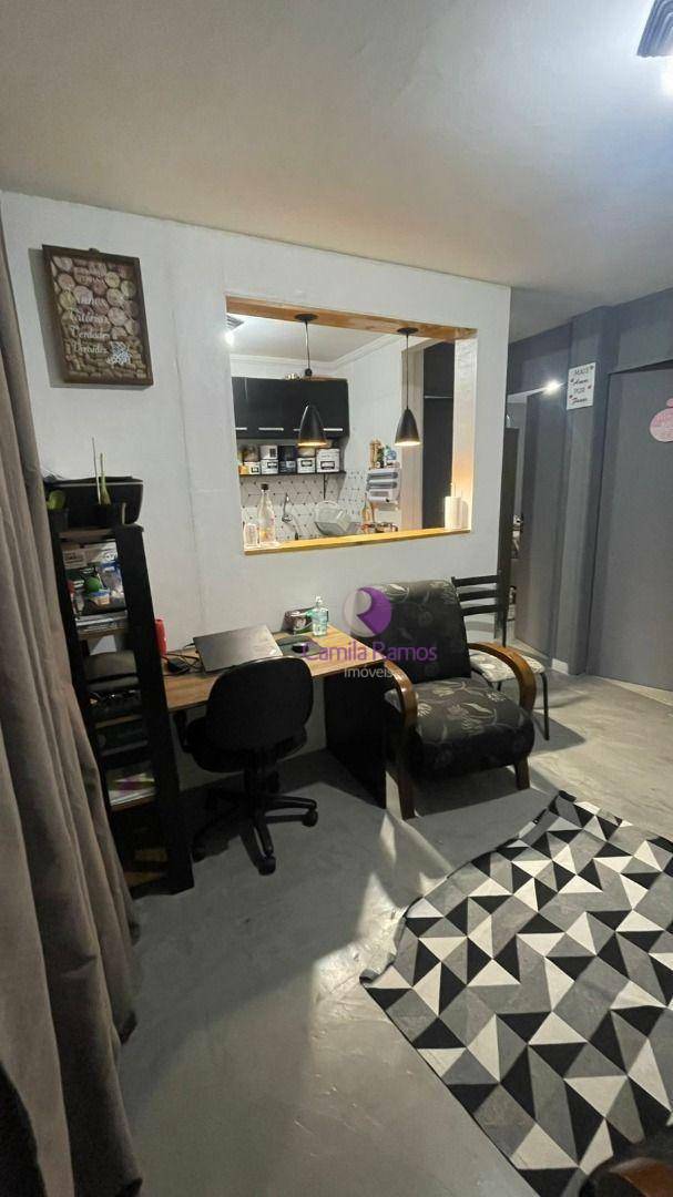 Apartamento à venda e aluguel com 2 quartos, 48m² - Foto 2