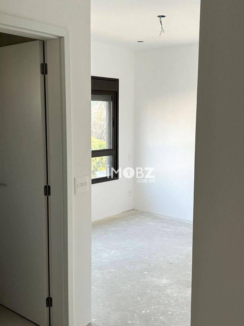 Apartamento à venda com 4 quartos, 158m² - Foto 28