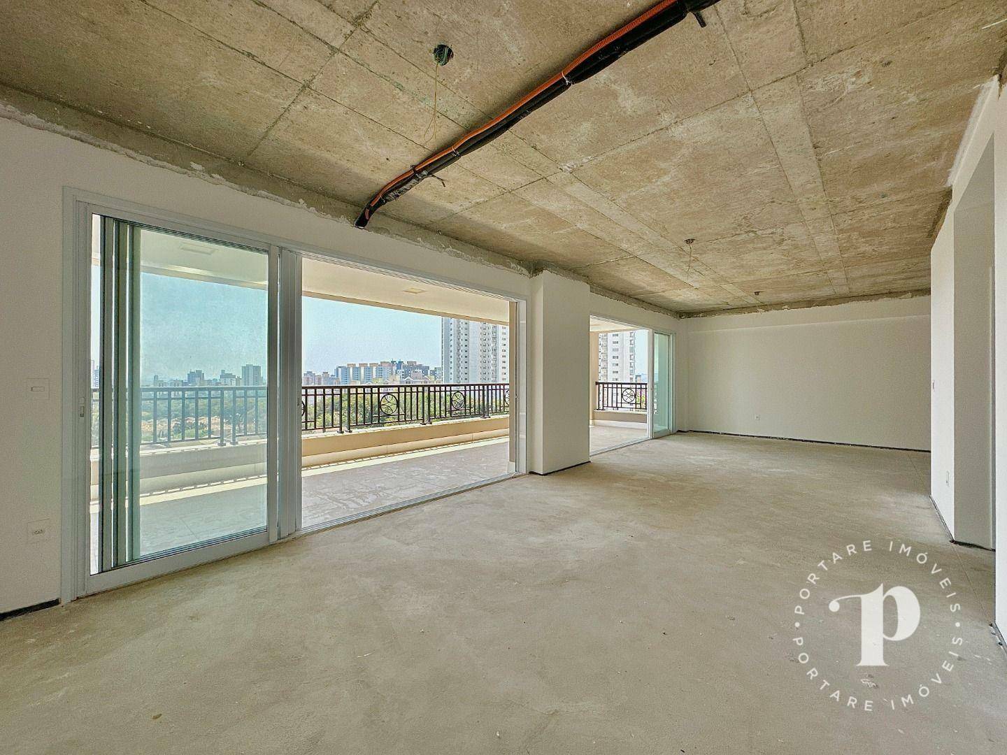 Apartamento à venda com 4 quartos, 314m² - Foto 2