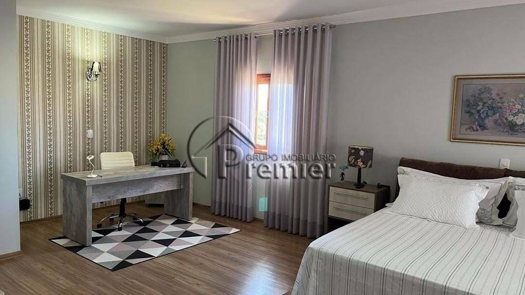 Casa à venda com 3 quartos, 264m² - Foto 28