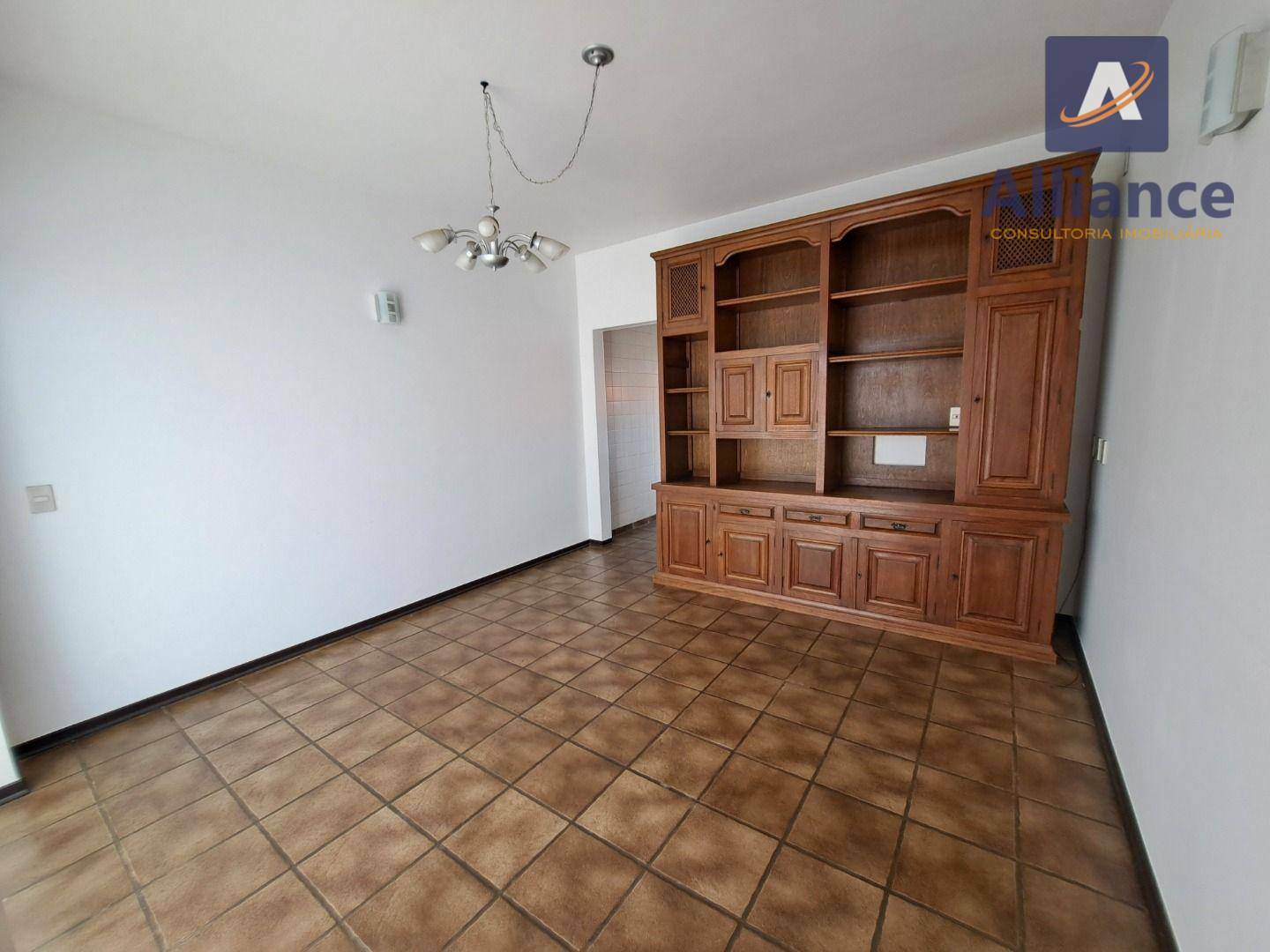 Casa à venda e aluguel com 3 quartos, 230m² - Foto 15