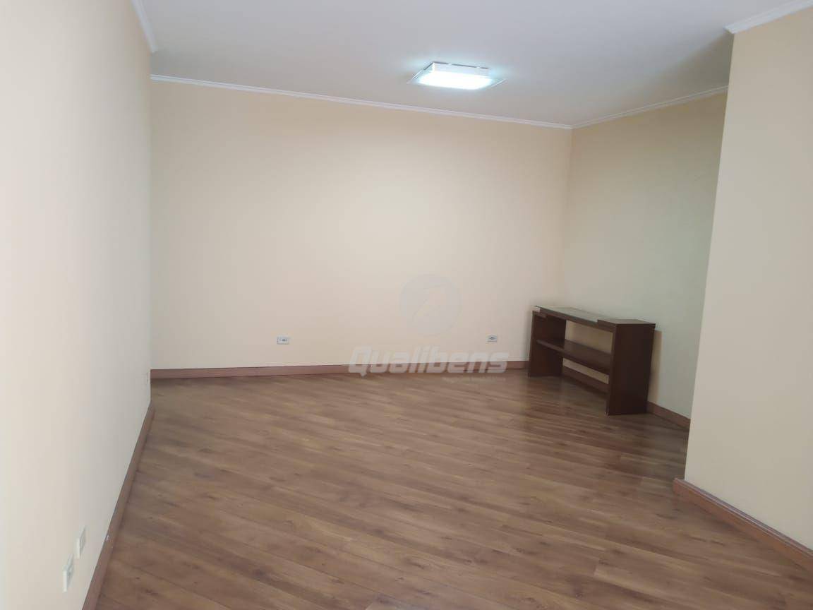 Apartamento para alugar com 3 quartos, 95m² - Foto 4