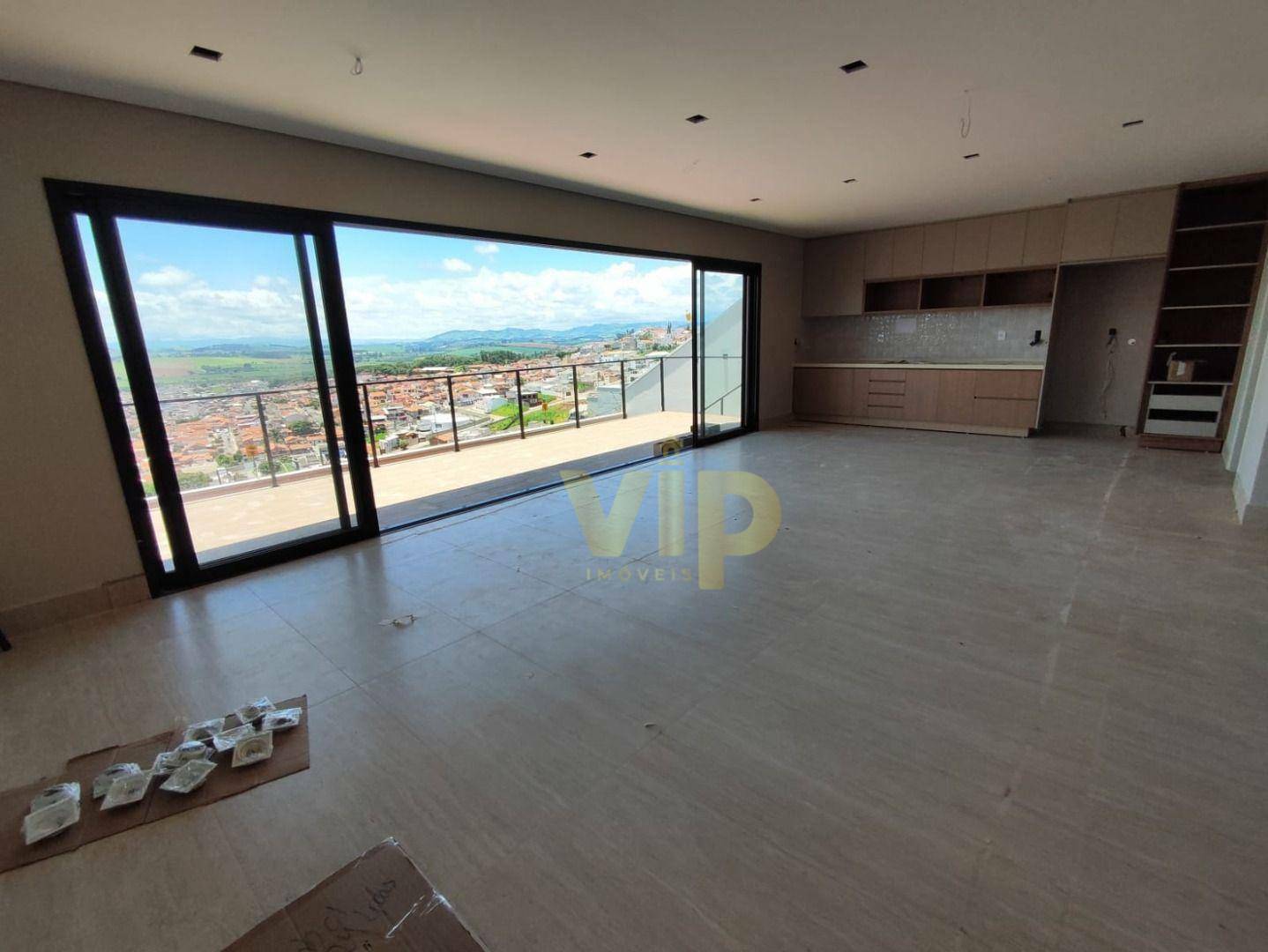 Casa à venda com 4 quartos, 272m² - Foto 1