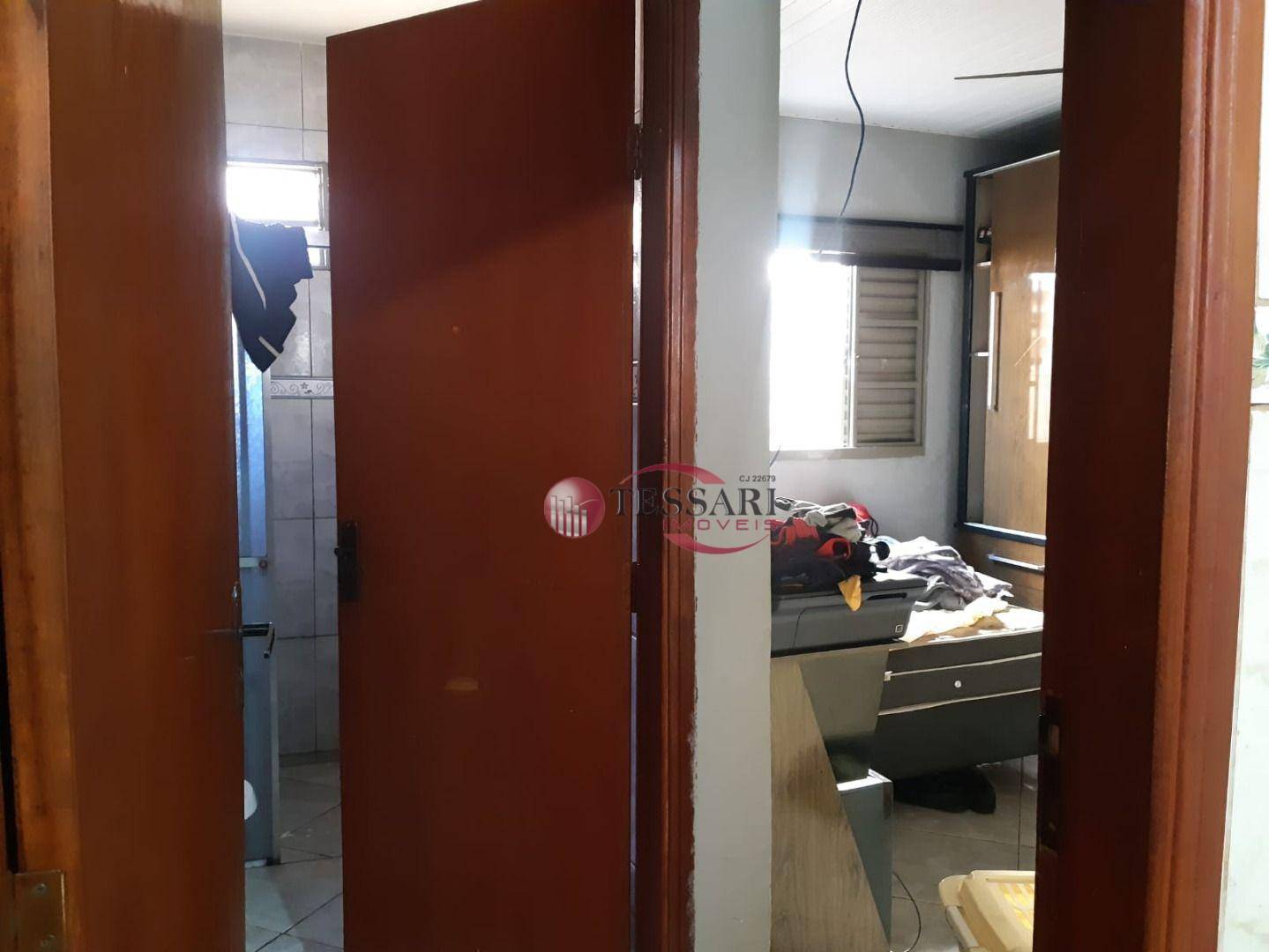 Casa para alugar com 3 quartos, 130m² - Foto 9