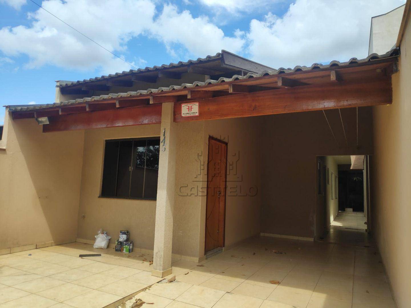 Casa à venda com 2 quartos, 150m² - Foto 1