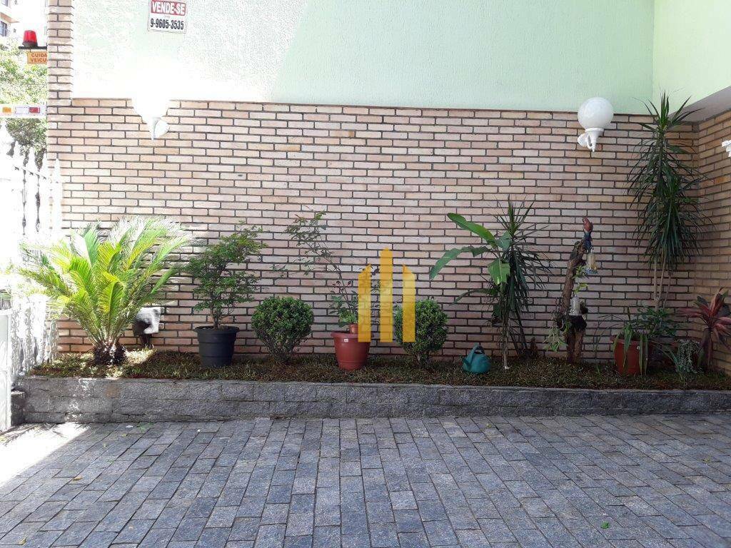 Sobrado à venda e aluguel com 3 quartos, 288m² - Foto 2