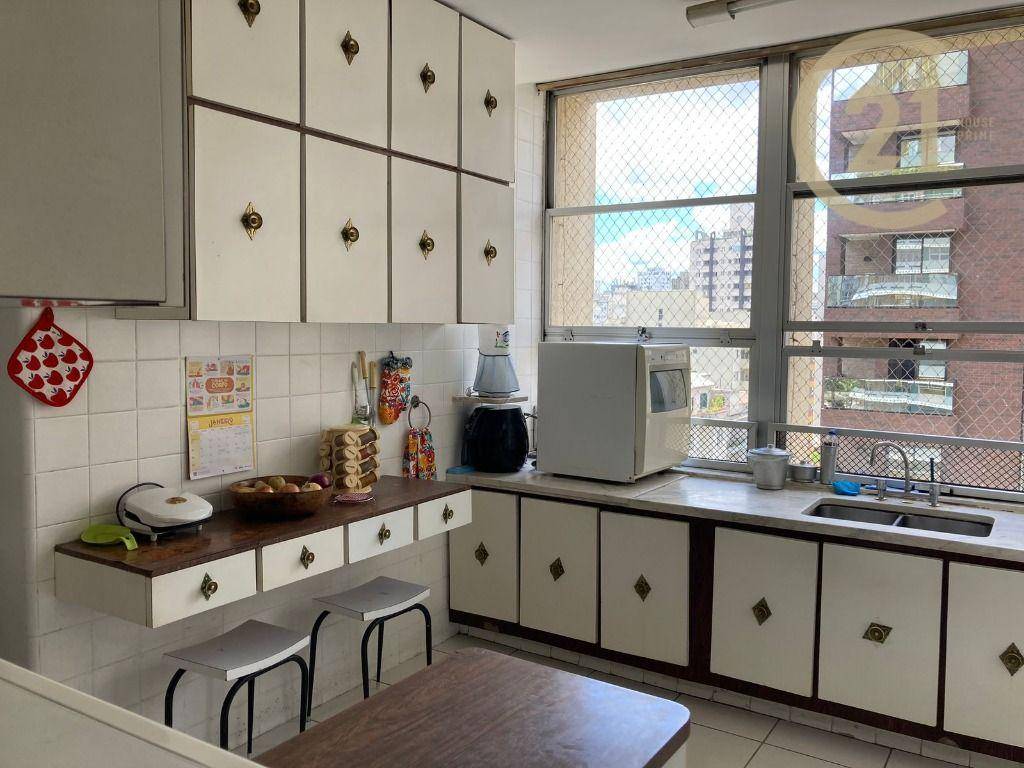 Apartamento à venda com 4 quartos, 275m² - Foto 30