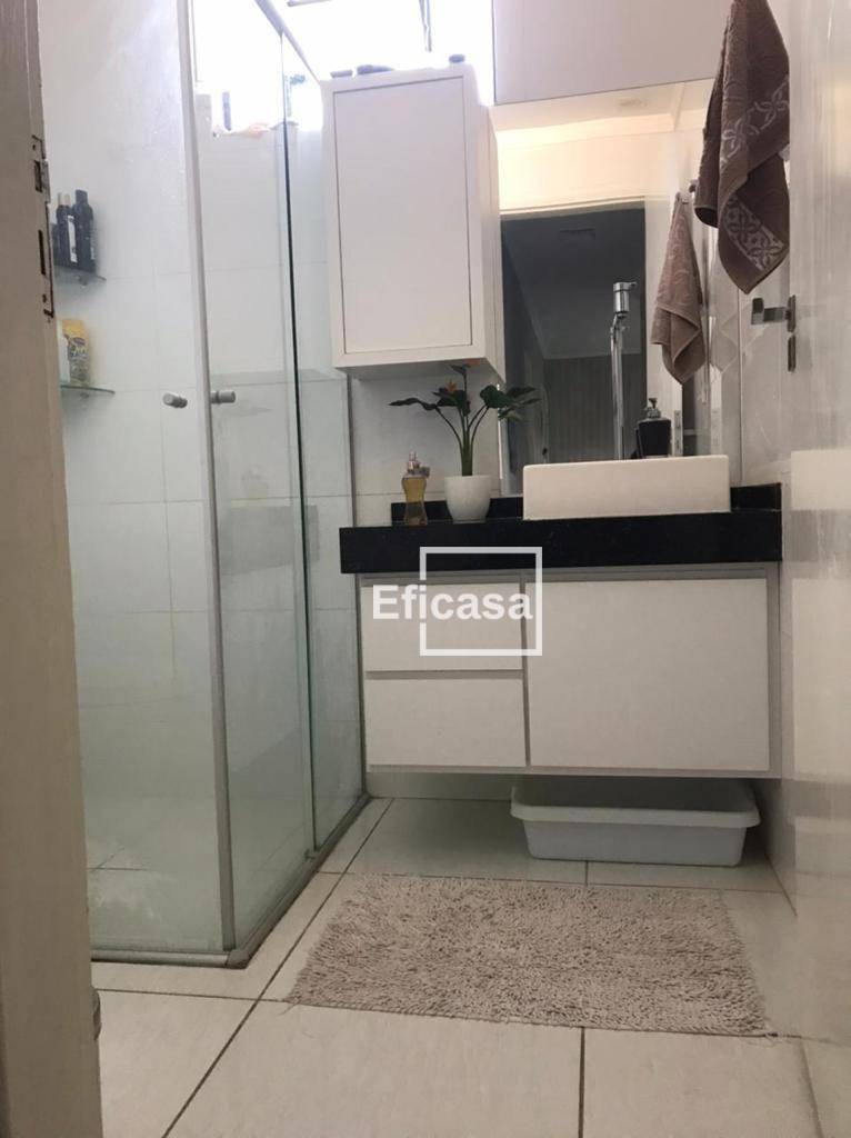 Apartamento à venda com 2 quartos, 63m² - Foto 2