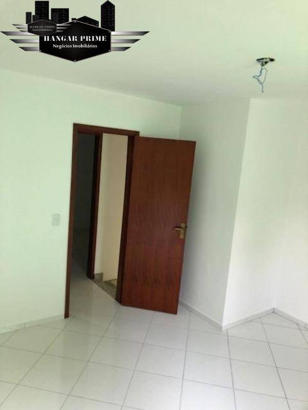 Casa à venda com 2 quartos, 68M2 - Foto 10