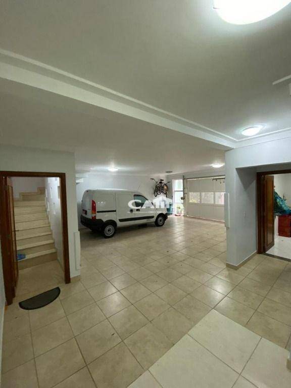 Sobrado à venda e aluguel com 3 quartos, 400m² - Foto 37