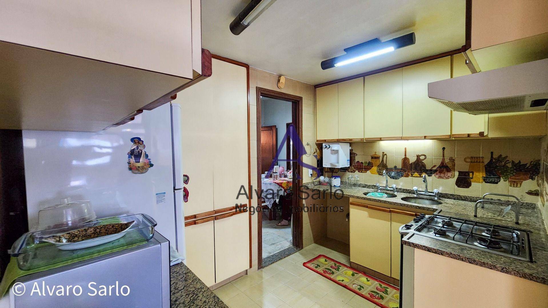 Apartamento à venda com 4 quartos, 264m² - Foto 21