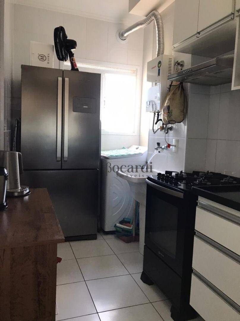 Apartamento à venda com 2 quartos, 62m² - Foto 7