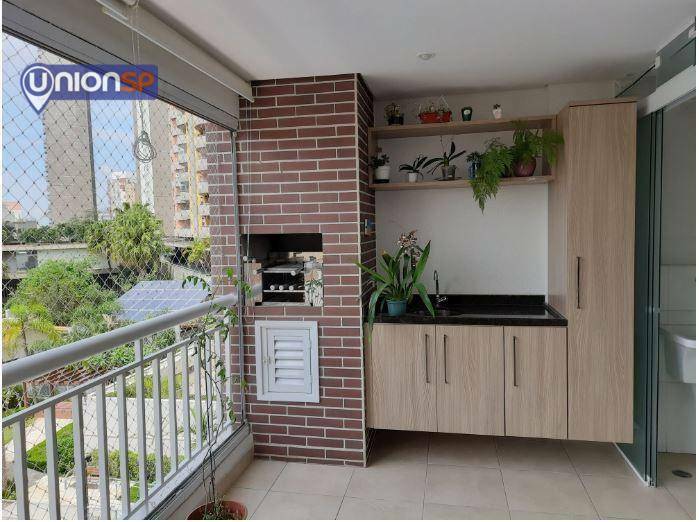 Apartamento à venda com 2 quartos, 69m² - Foto 2