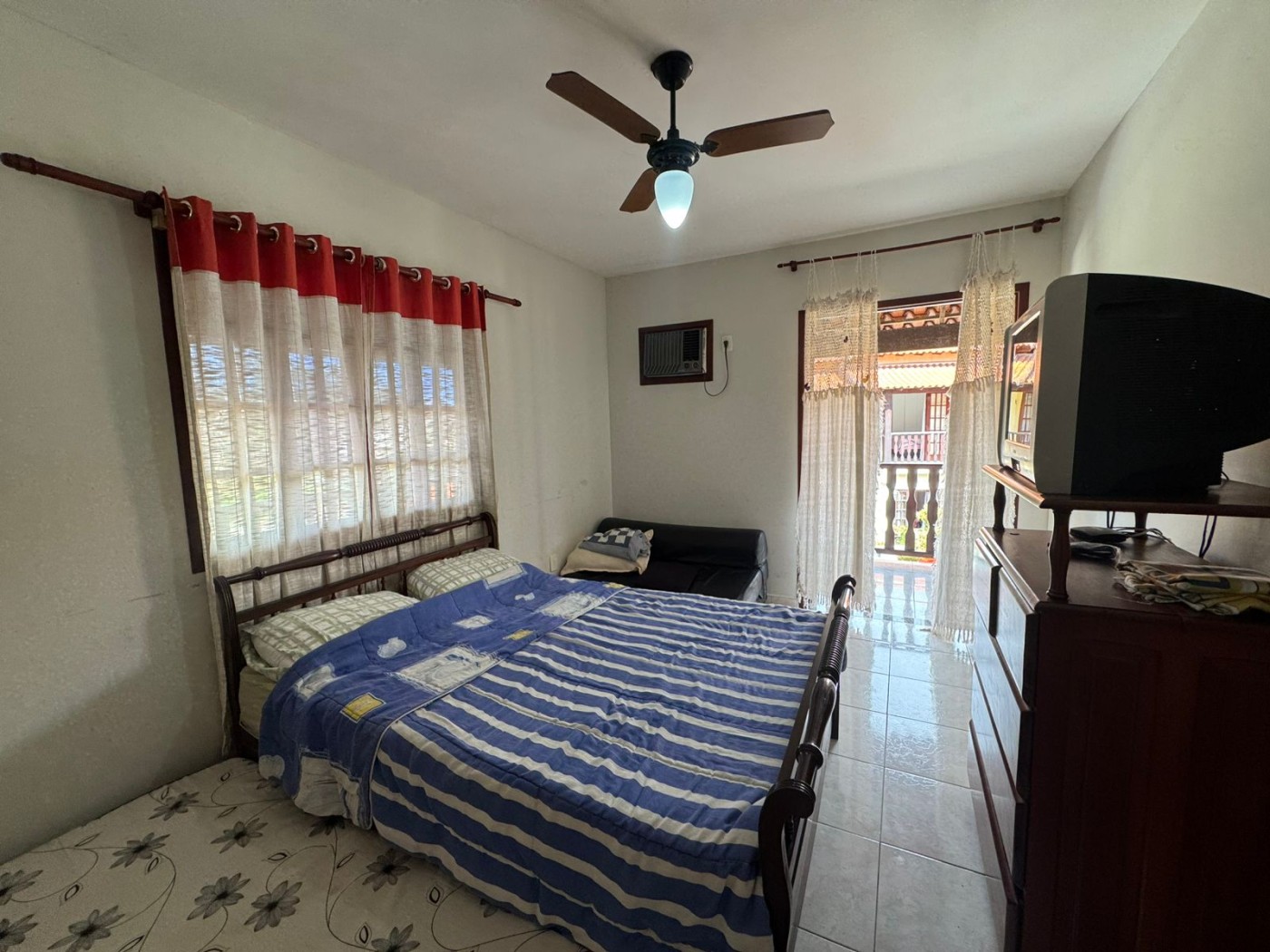 Casa à venda com 3 quartos, 225m² - Foto 5