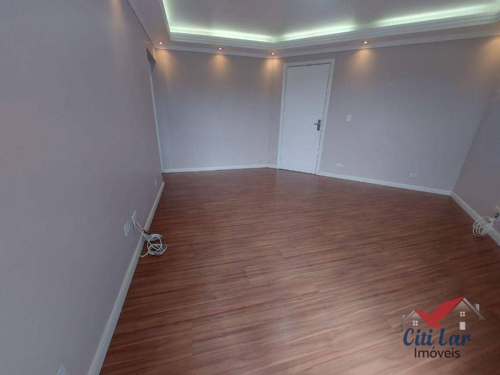 Apartamento para alugar com 2 quartos, 62m² - Foto 5