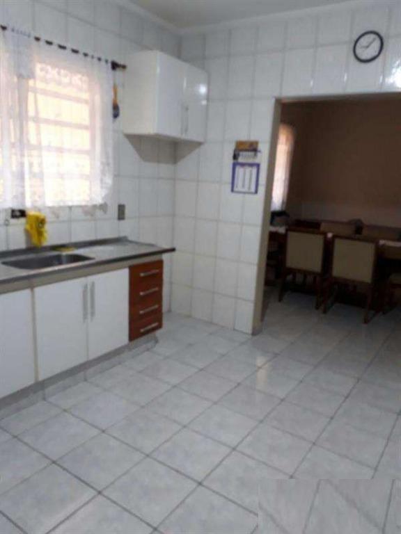 Sobrado à venda com 3 quartos, 150m² - Foto 17