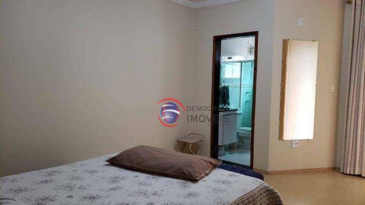 Sobrado à venda com 3 quartos, 207m² - Foto 7