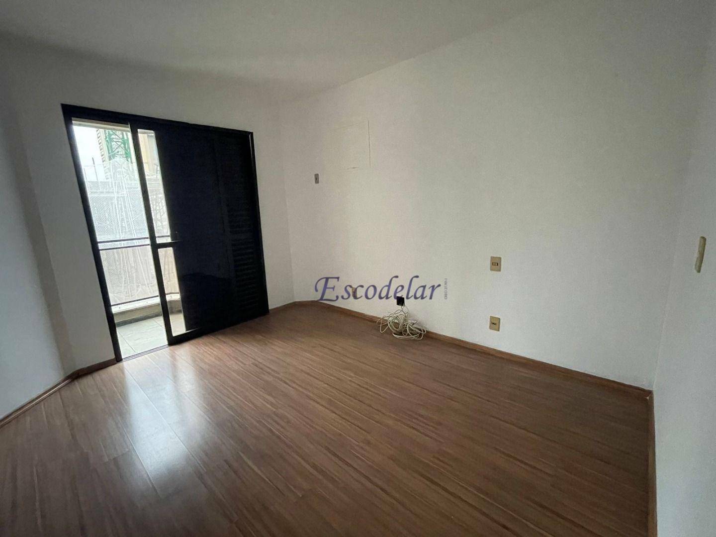 Apartamento à venda com 4 quartos, 200m² - Foto 25