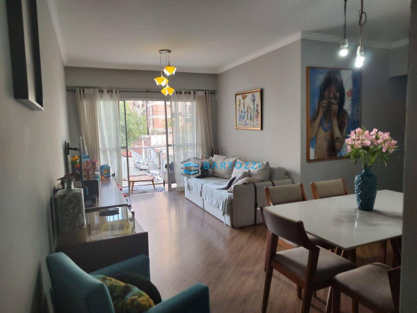 Apartamento à venda com 3 quartos, 96m² - Foto 1