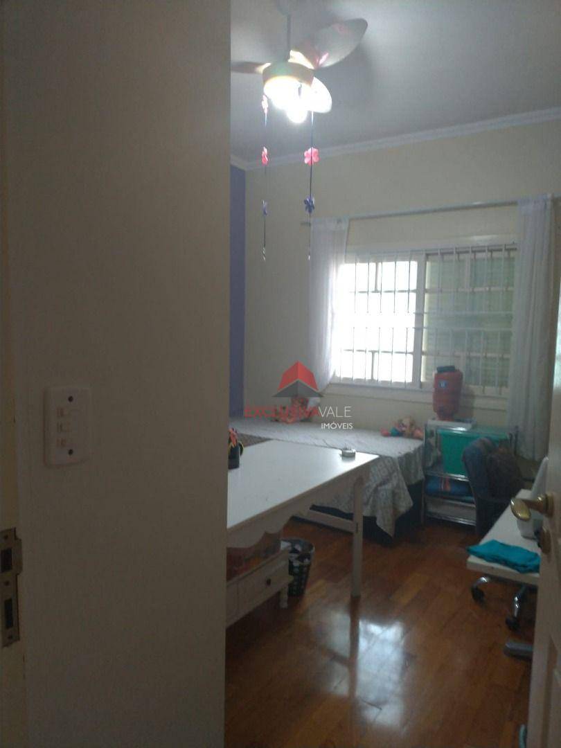Casa à venda com 3 quartos, 158m² - Foto 16