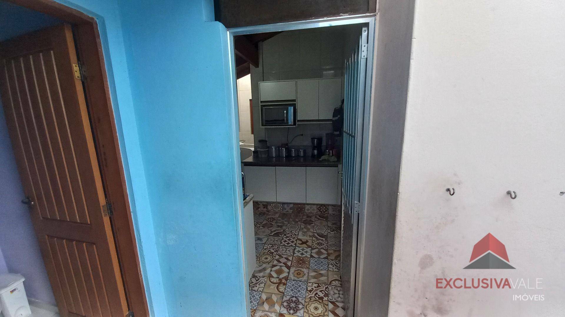 Casa à venda com 4 quartos, 199m² - Foto 25
